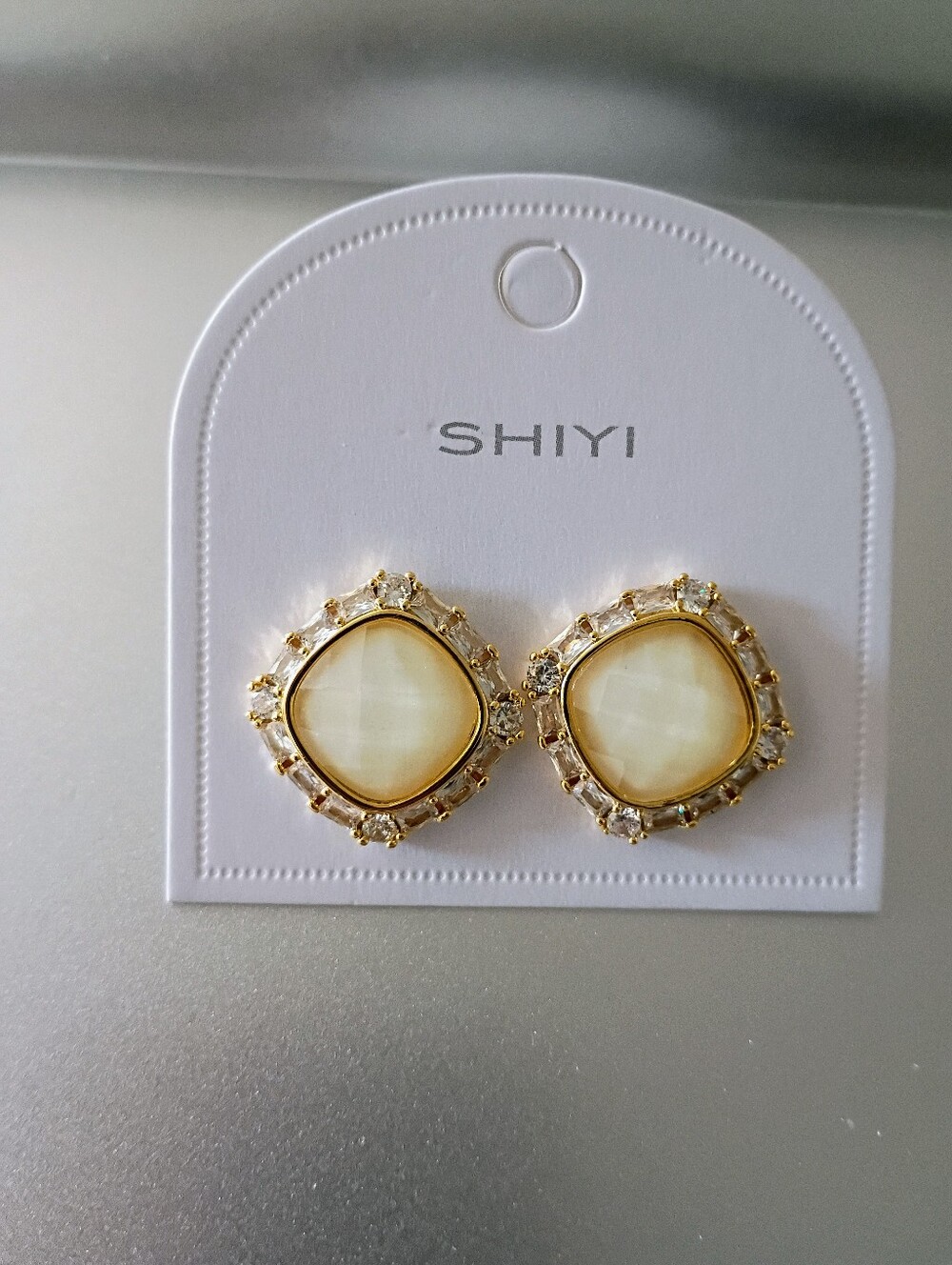 New Gold Tone Cream Center Halo Stud Earrings